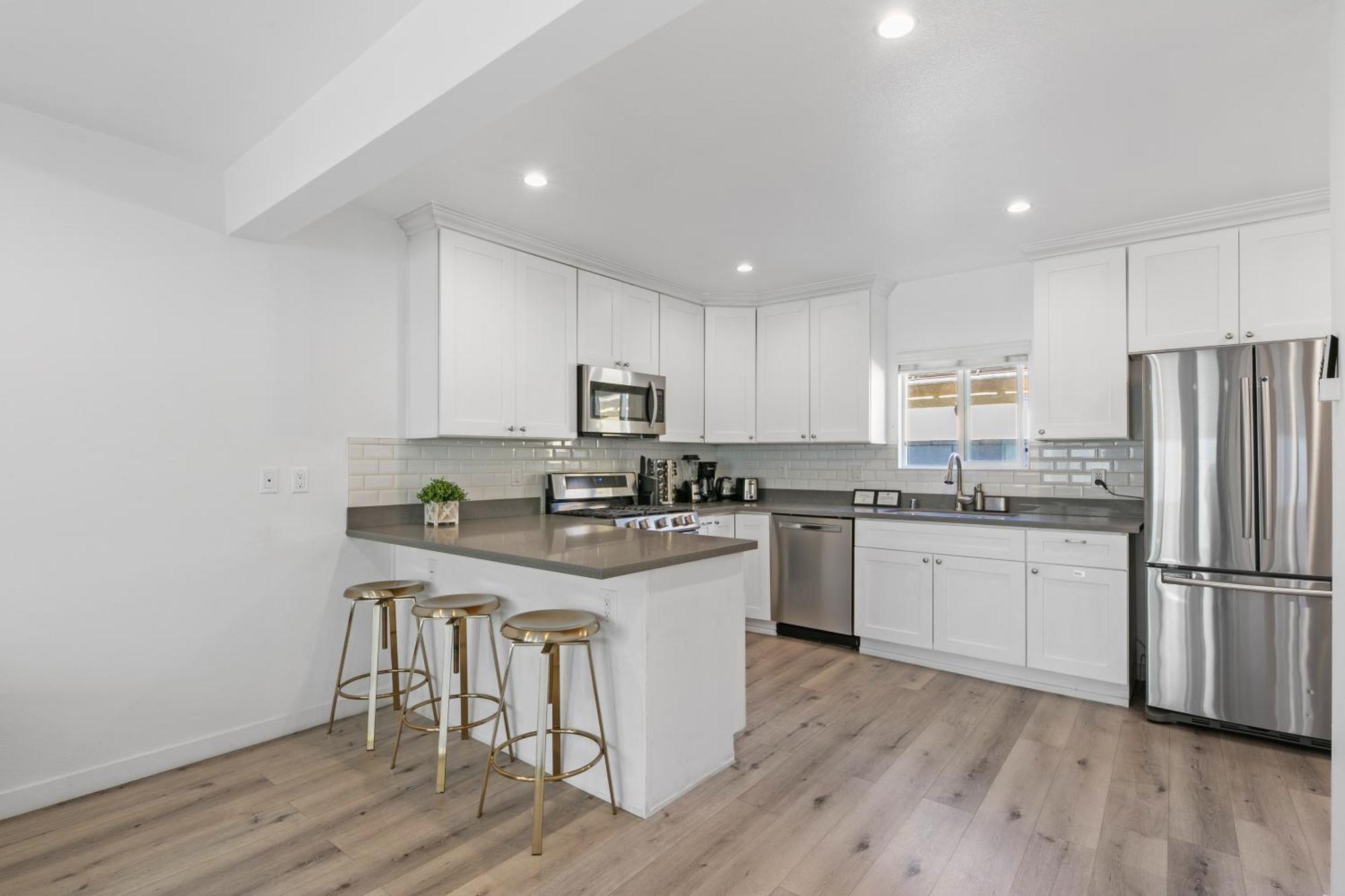 Muirfield Chic City Bungalow With Parking Los Angeles Exterior photo